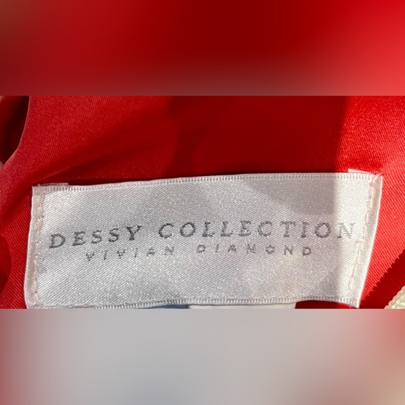 Bridesmaids Gown, Formal Wedding or Prom Dress, Full/Ankle Length, Size 10 - Picture 5 of 5